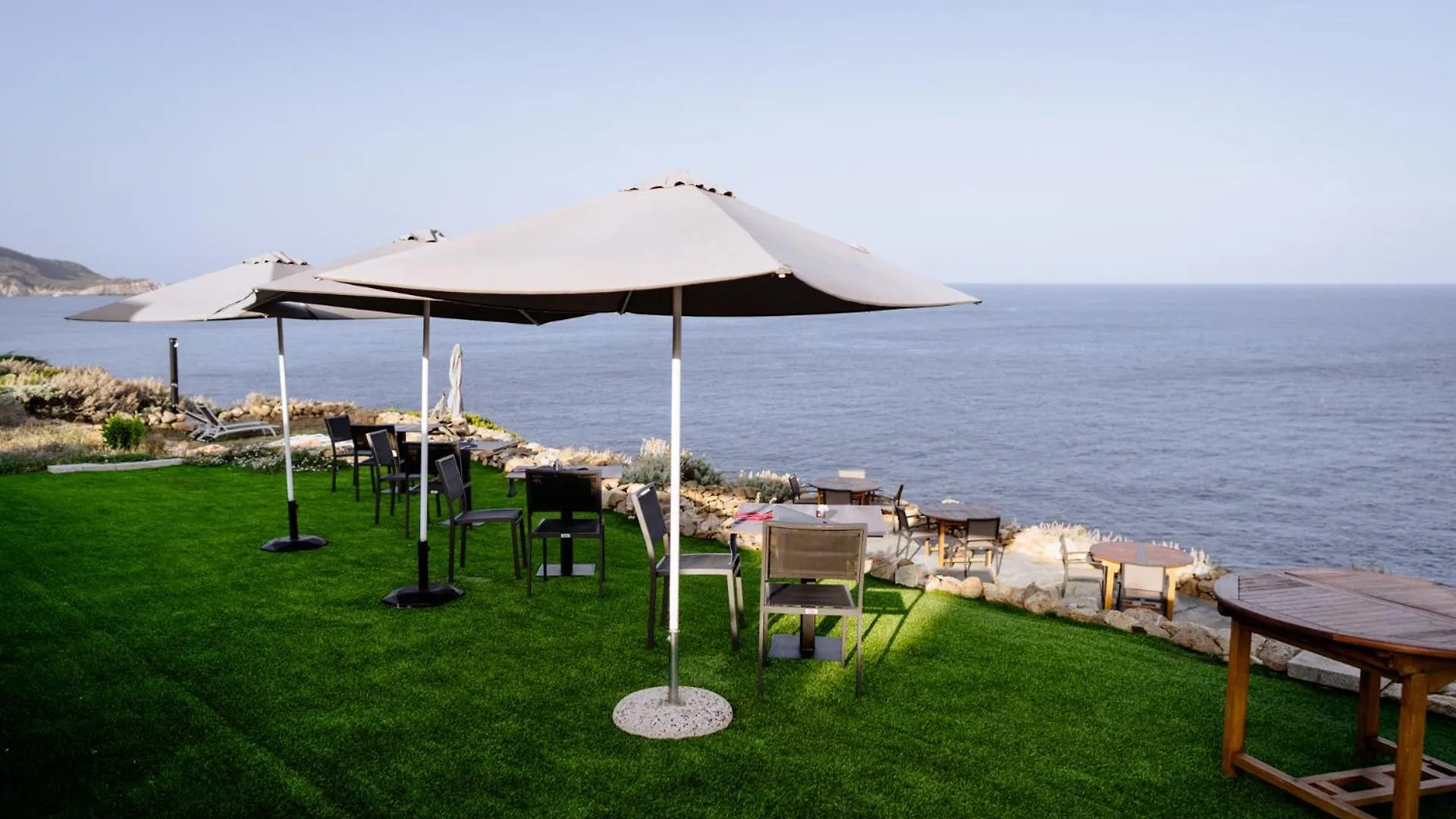 Resort Faro Di Punta Fenaio Campese  2*, Campese (Grosseto) Italy